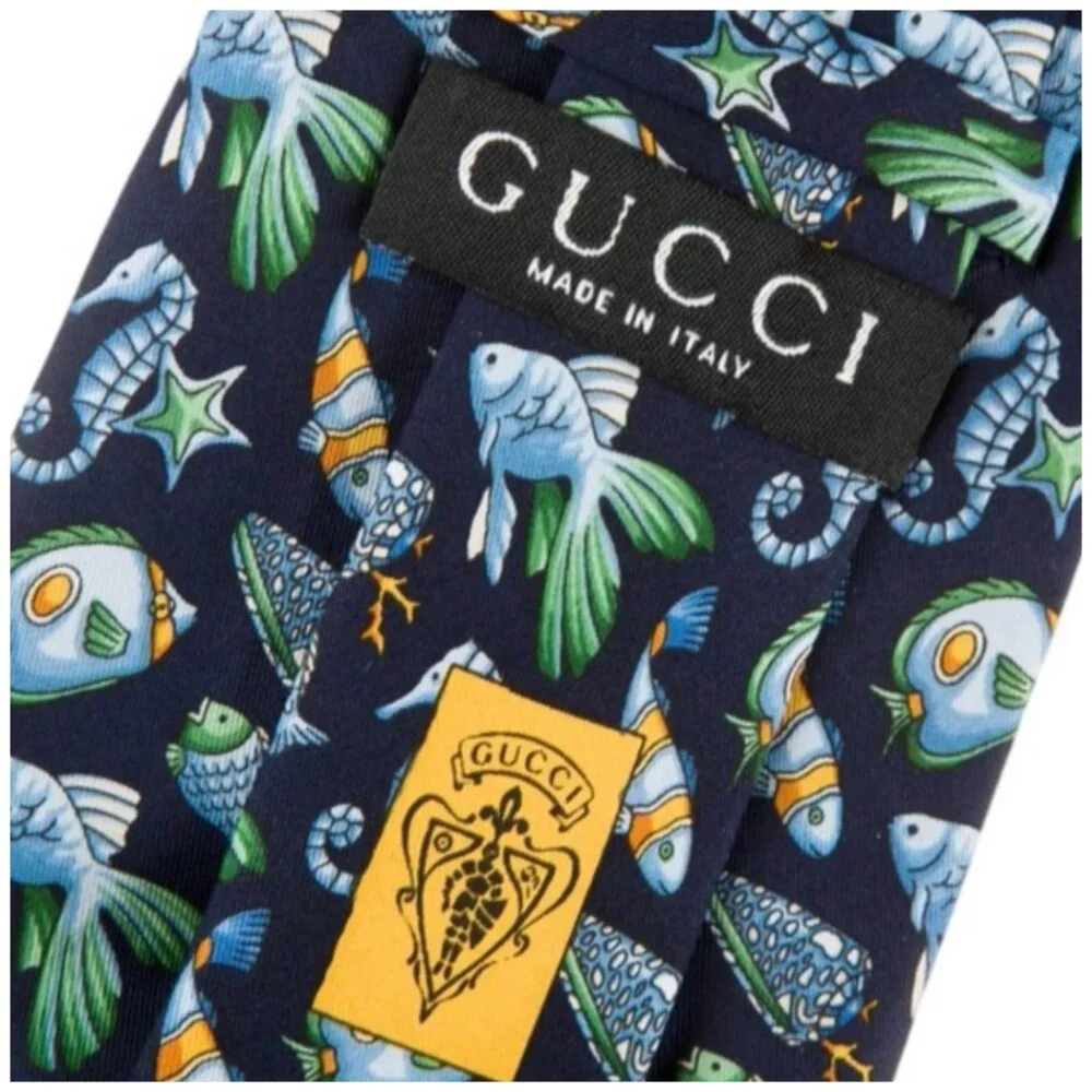 Gucci • Vintage Fish & Seahorse Silk Tie • Classic • 58” • Excellent